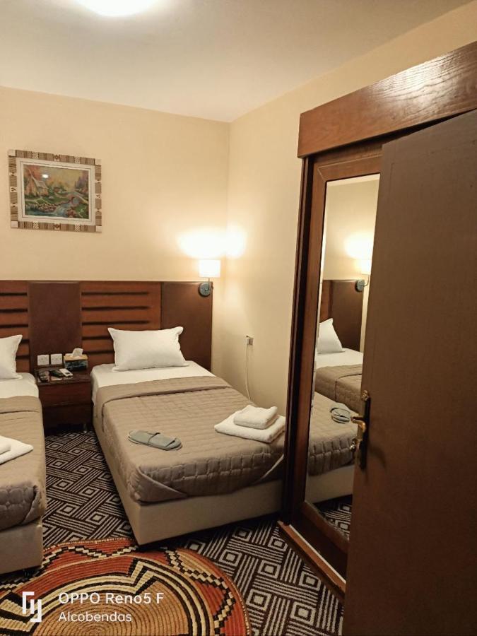 Plaza De Petra Hotel Wadi Musa Luaran gambar